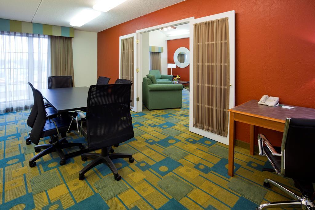 La Quinta Inn Chicago Oakbrook Terrace Zewnętrze zdjęcie