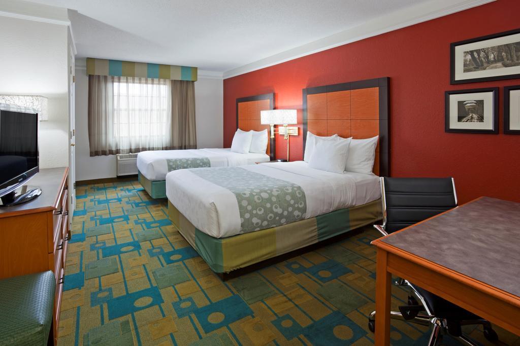 La Quinta Inn Chicago Oakbrook Terrace Zewnętrze zdjęcie