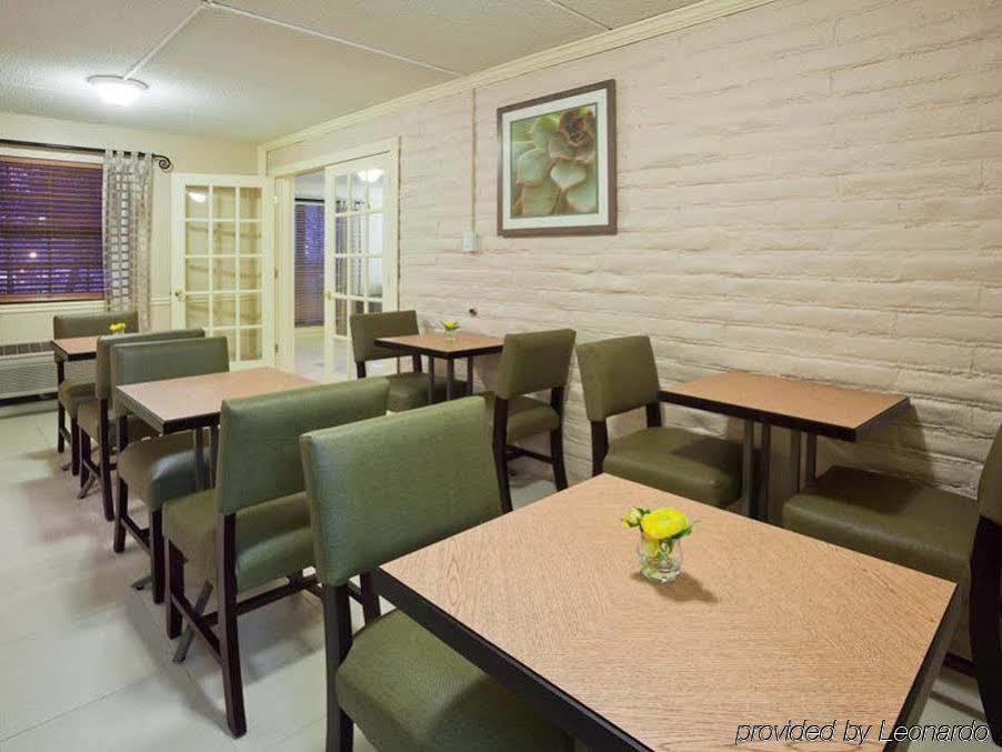 La Quinta Inn Chicago Oakbrook Terrace Zewnętrze zdjęcie